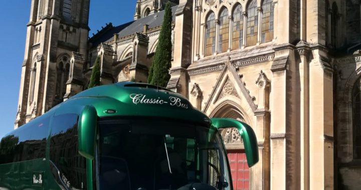 Classic Bus Nimes Francia
